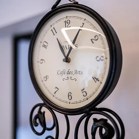 Lägenhet Enchantress'apartment Designed By Cm *