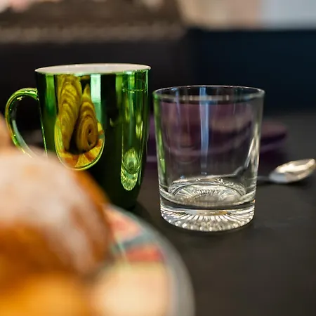 Enchantress'apartment Designed By Cm *