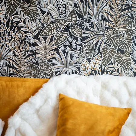 Apartman Enchantress'apartment Designed By Cm