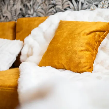 Enchantress'apartment Designed By Cm 塞莱斯塔