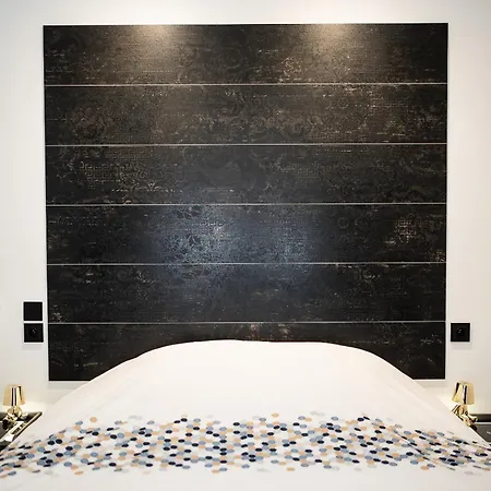 Enchantress'apartment Designed By Cm 塞莱斯塔