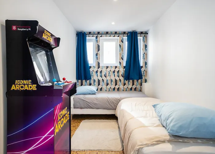 Enchantress'apartment Designed By Cm Appartamento