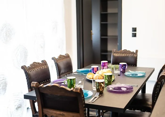 Enchantress'apartment Designed By Cm *